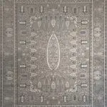 فرش ماشینی افرند 1200 شانه کد 121507 زمینه نقره ای پر رنگ
