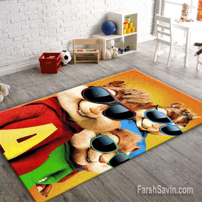 در این تصویر فرش کودک پسرانه با طرح کارتون سنجاب‌ها را مشاهده می‌کنید. از آن‌جایی که در این فرش رنگ‌های بسیار گرم به کار رفته و این رنگ‌ها موجب افزایش فشارخون در پسرها می‌شود آن را با دکوراسیونی از رنگ‌های خنثی ترکیب کرده‌اند. 